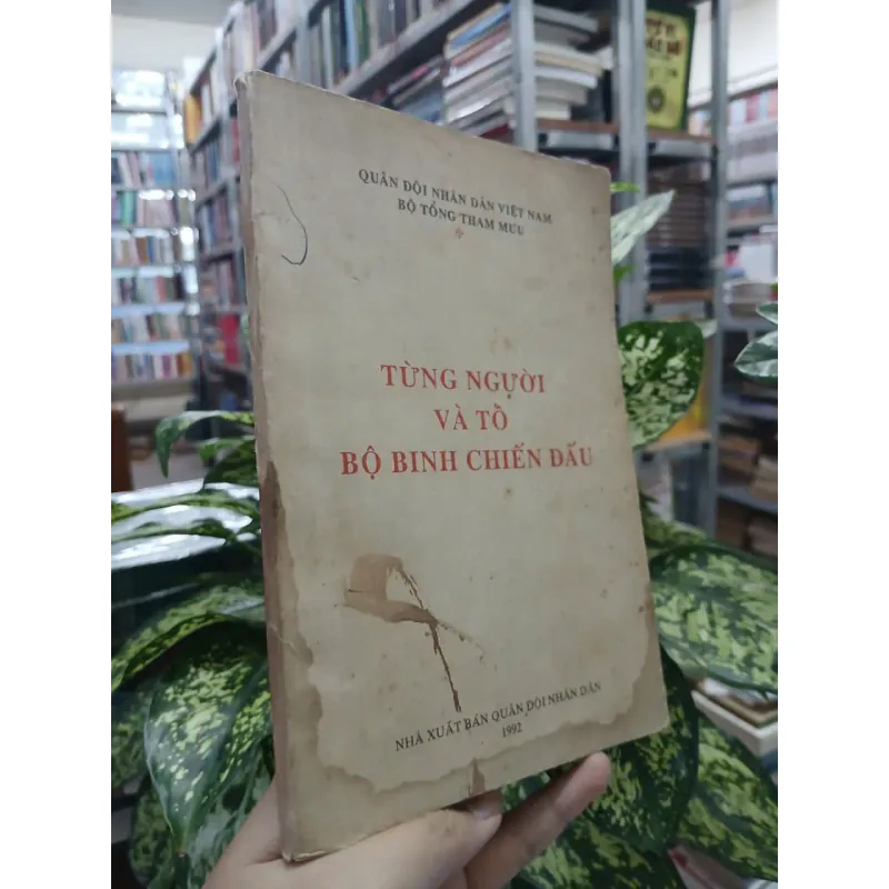 TỪNG NGƯỜI VÀ TỔ BỘ BINH CHIẾN ĐẤU 696889