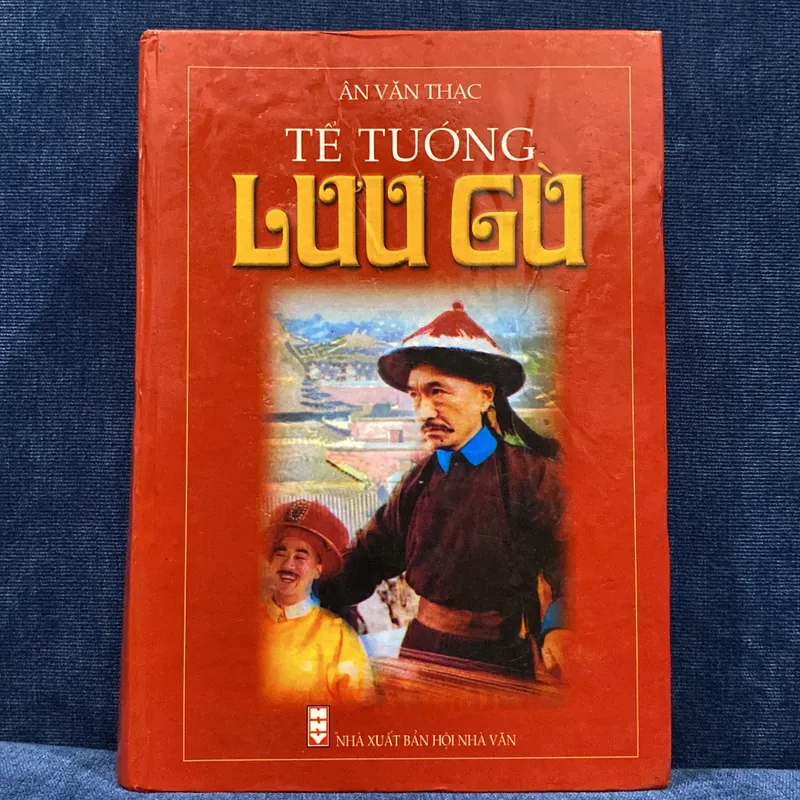 TỂ TƯỚNG LƯU GÙ, bản bìa cứng (XB 2001) 593511