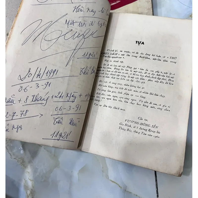 Thú chơi sách - Vương Hồng Sển 662224