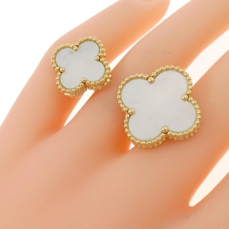 Nhẫn Van Cleef & Arpels Magic Alhambra Un Trois Les Doigts - Hàng hiệu Authentic 837546