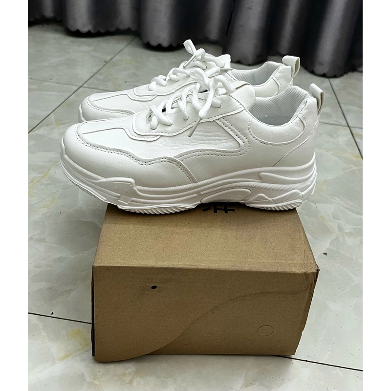 Giày sneaker nữ thời trang màu trắng mới  536801