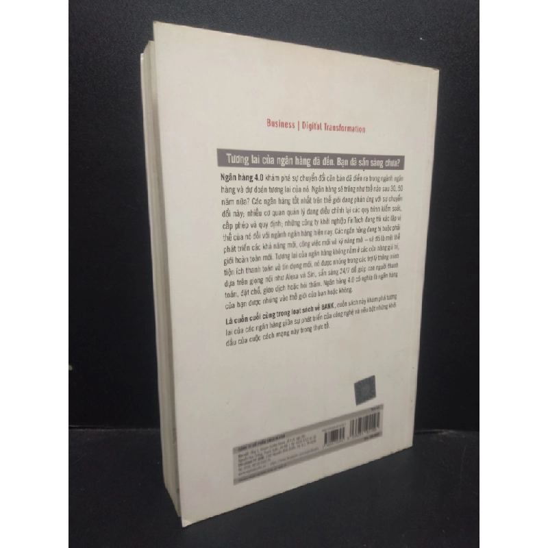 Bank 4.0 Brett King 2020 mới 80% trầy góc HCM1805 marketing 145034