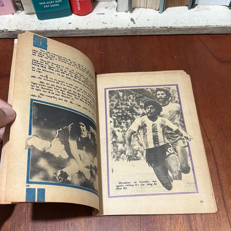 II Tạp Chí Bóng Đá: MARADONA _ Quả Bóng Vàng _ Cúp Thế Giới 86 (Tập 1) - 1986 738186