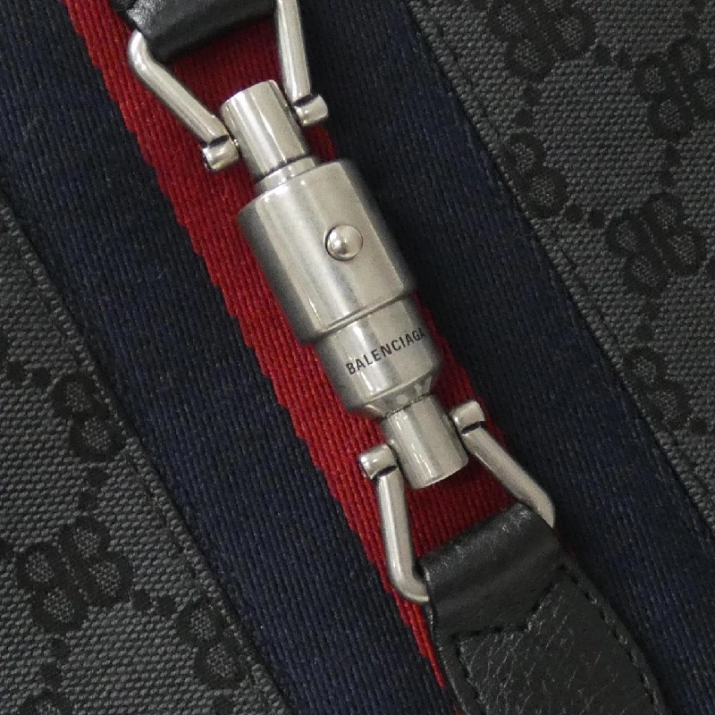 Túi xách HACKER MEDIUM HOBO BAG 680116 2103X của Balenciaga - Hàng hiệu Authentic 765353