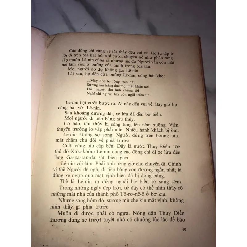 Những mẩu chuyện về Lê-nin 791530