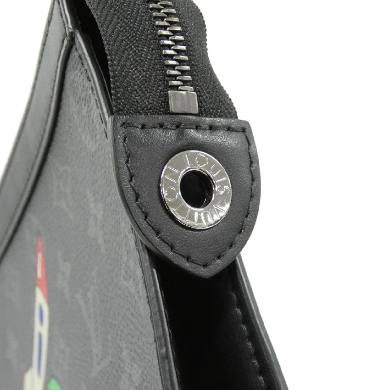 Túi xách Louis Vuitton Monogram Eclipse (Holiday) Pochette Voyage MM M80914 - Hàng hiệu Chính hãng 803922