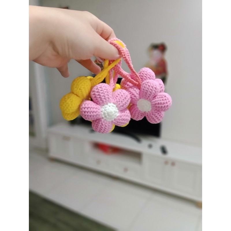 Móc khóa hoa len 5 cánh handmade thủ công 68718