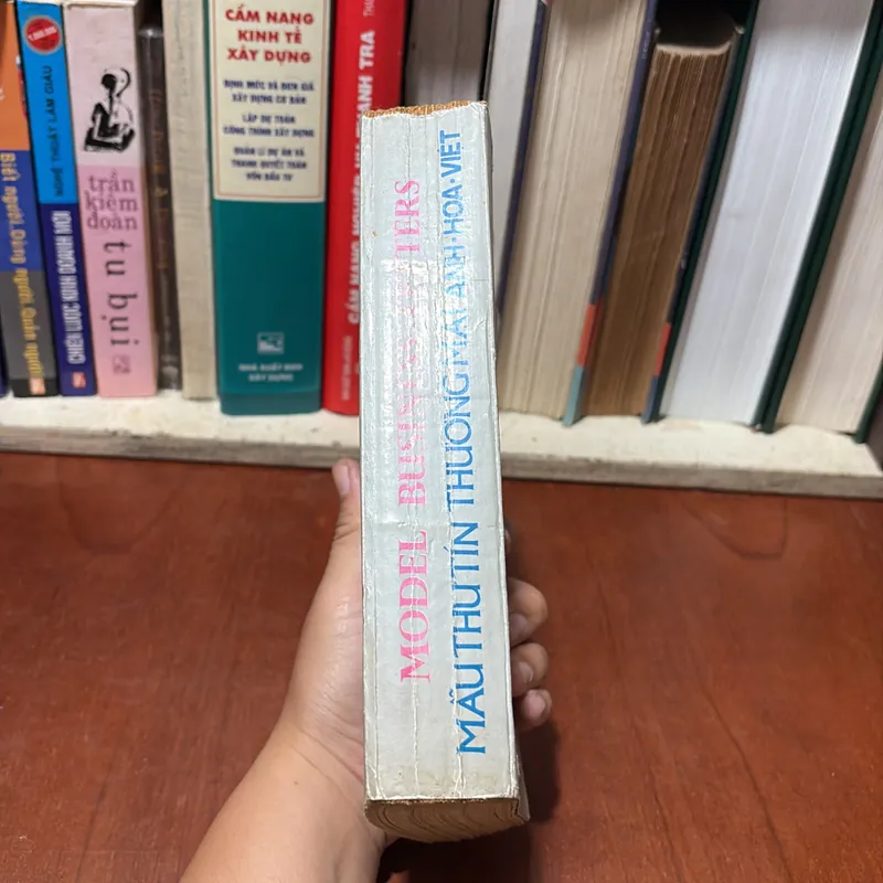 II Anh•Hoa•Việt: Model Business Letters _ Mẫu Thư Tín Thương Mại - L. Gartside - 1997 734567