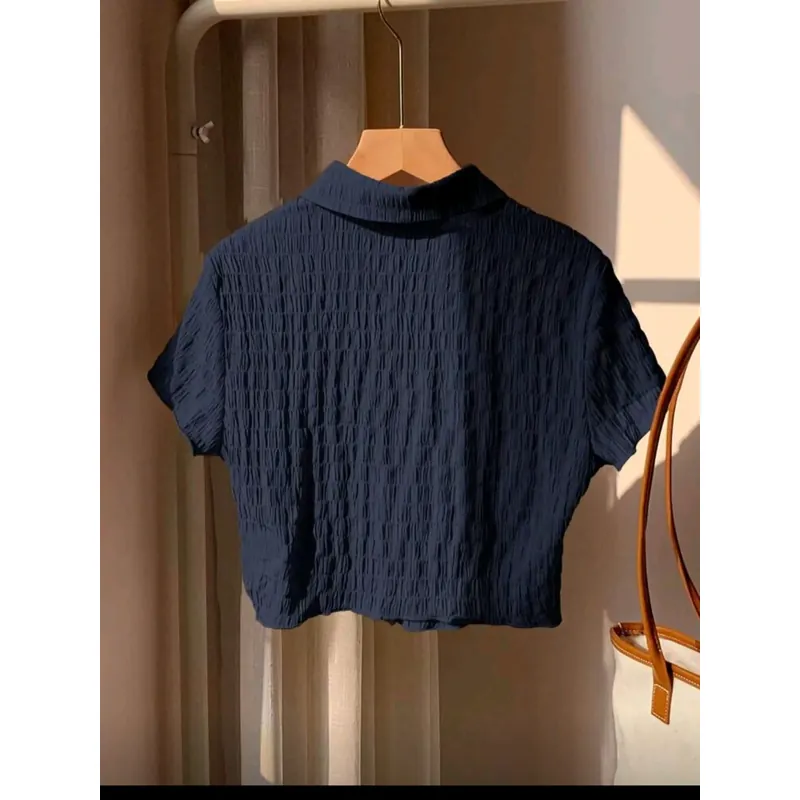 Áo sơ mi dáng croptop xanh dương đậm tay ngắn 608935