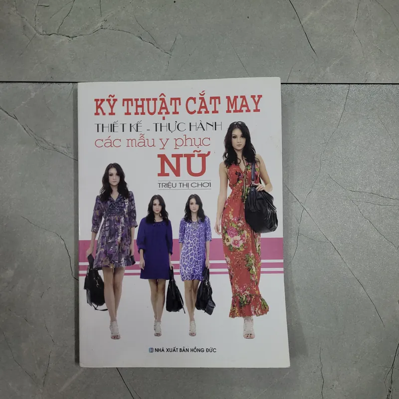 Kỹ Thuật Cắt May Y Phục Nữ 709585
