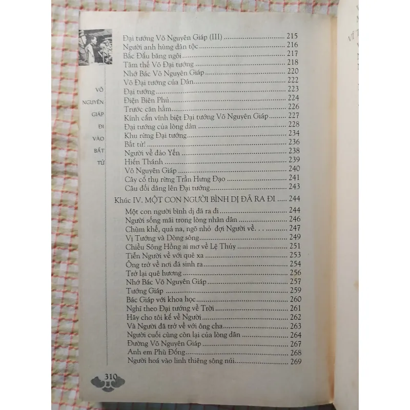 VÕ NGUYÊN GIÁP ĐI VÀO BẤT TỬ - LỆ KẾT THÀNH THƠ 732227