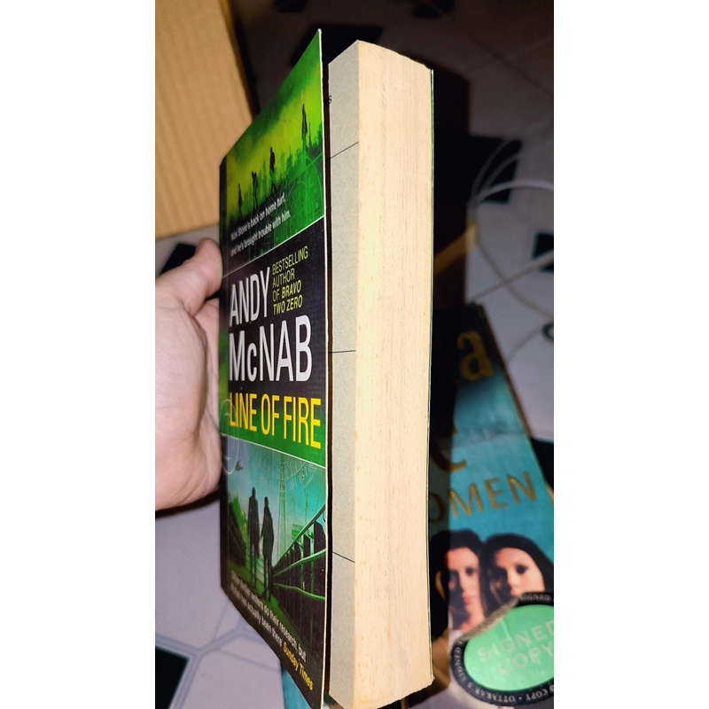 Andy McNAB - LINE OF FIRE 496778