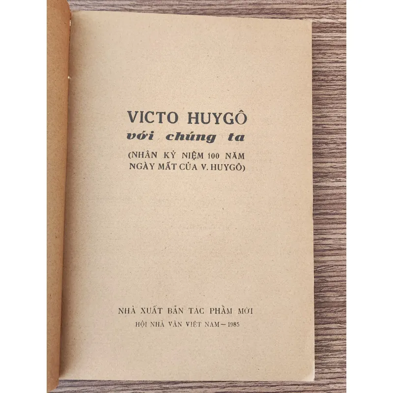 VICTOR HUGO VỚI CHÚNG TA  775927