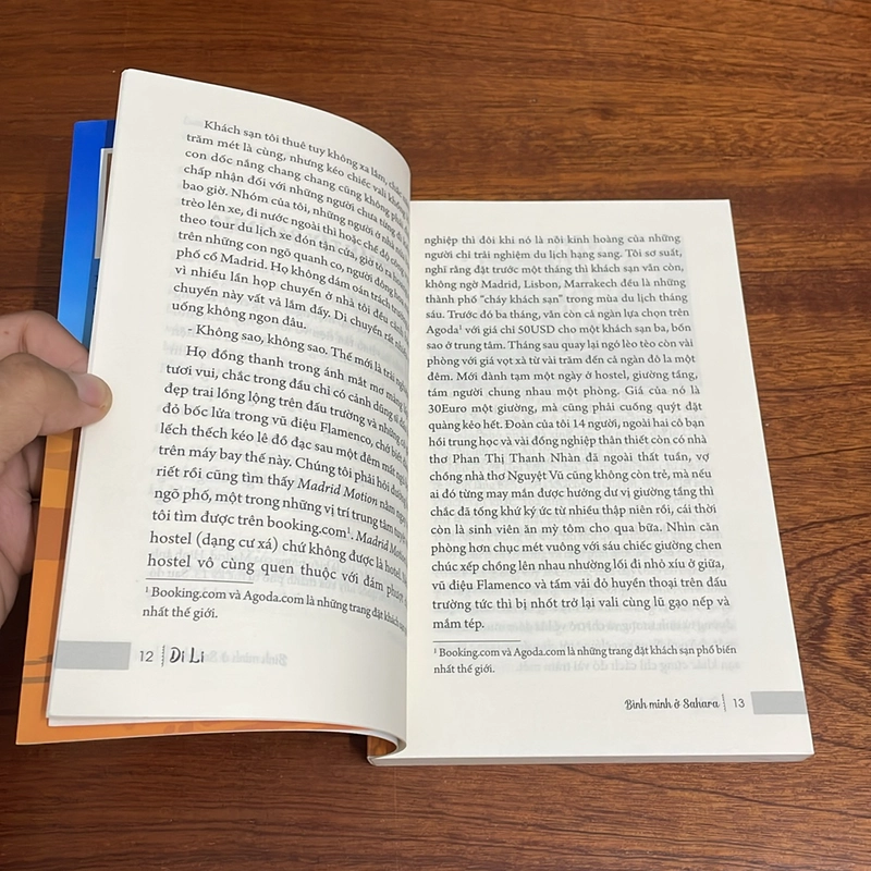 II Tựa sách: Bình Minh ở Sahara - Di Li - 2018 511343