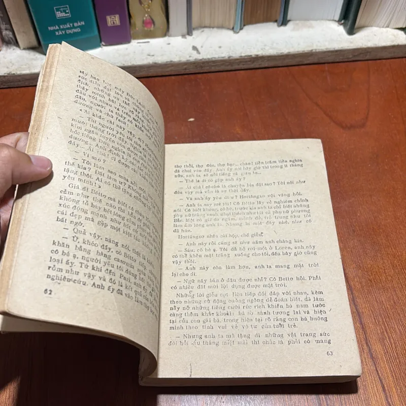 II Tiểu Thuyết: Dì Bettơ (Tập 1) - HONORÊ ĐƠ BANZAC - 1987 931884