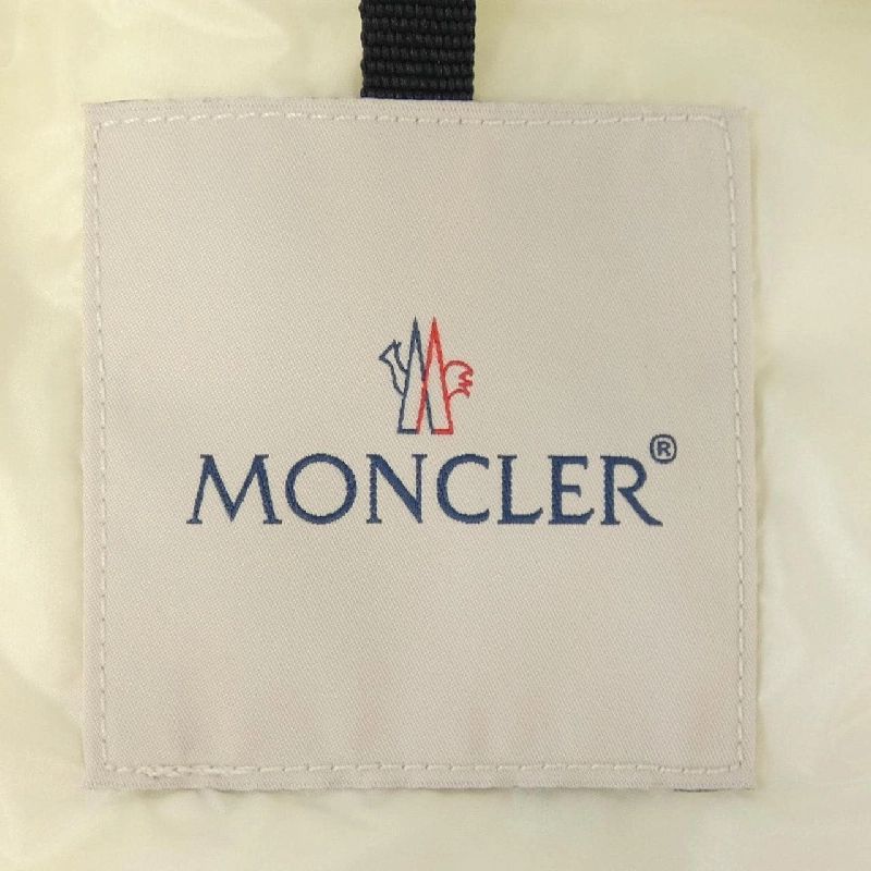 Áo khoác lông vũ MONCLER 637740