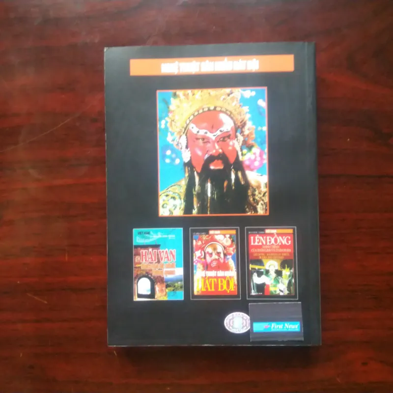 [Sách Văn Hóa] Nghệ Thuật Sân Khấu Hát Bội - Việt Nam Di Sản Văn Hóa 994626