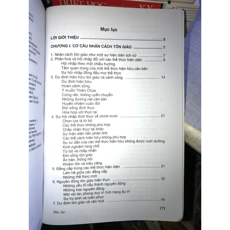 Nhân cách Tôn giáo 700674