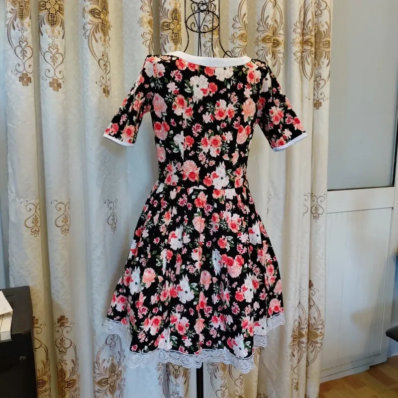 Váy Hoa size M hàng thiết kế 989870