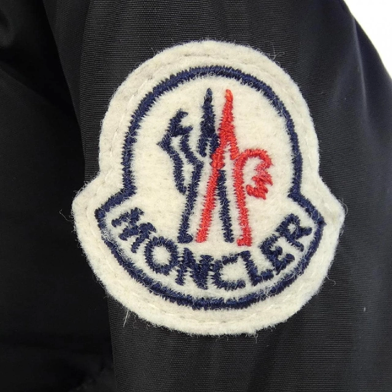 Áo khoác lông vũ MONCLER FLAMMETTE 630254