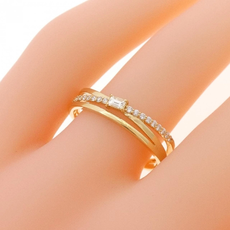 【Sản phẩm mới】Nhẫn kim cương K18YG 0.15CT 669596