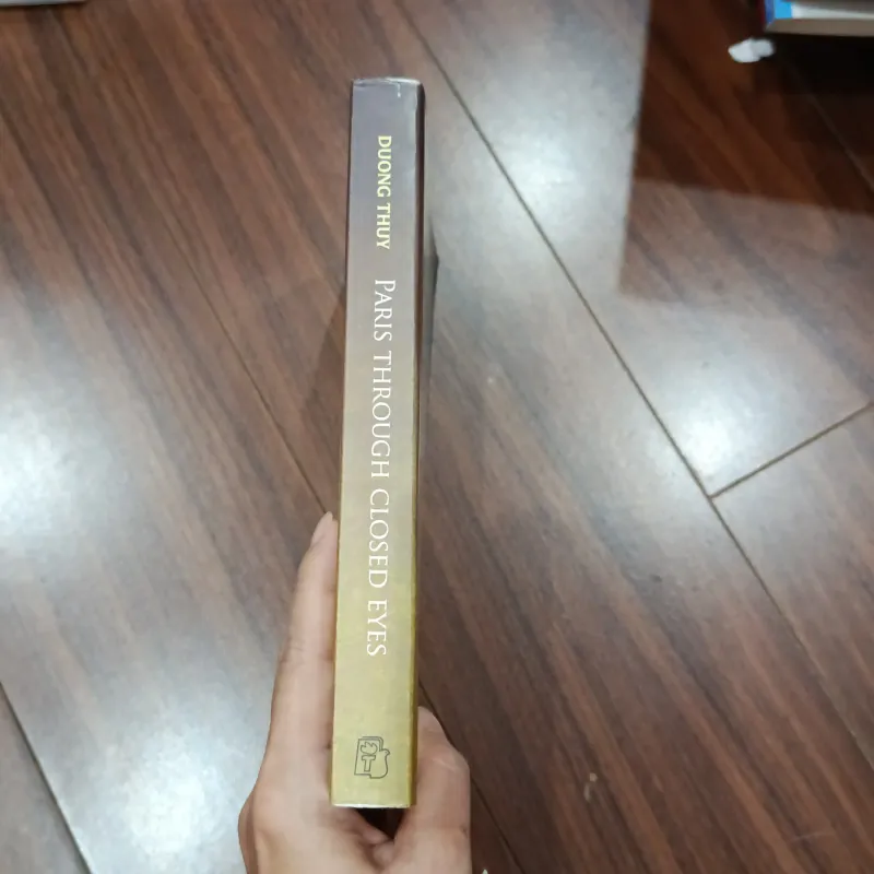 Paris through closed eyes 932233