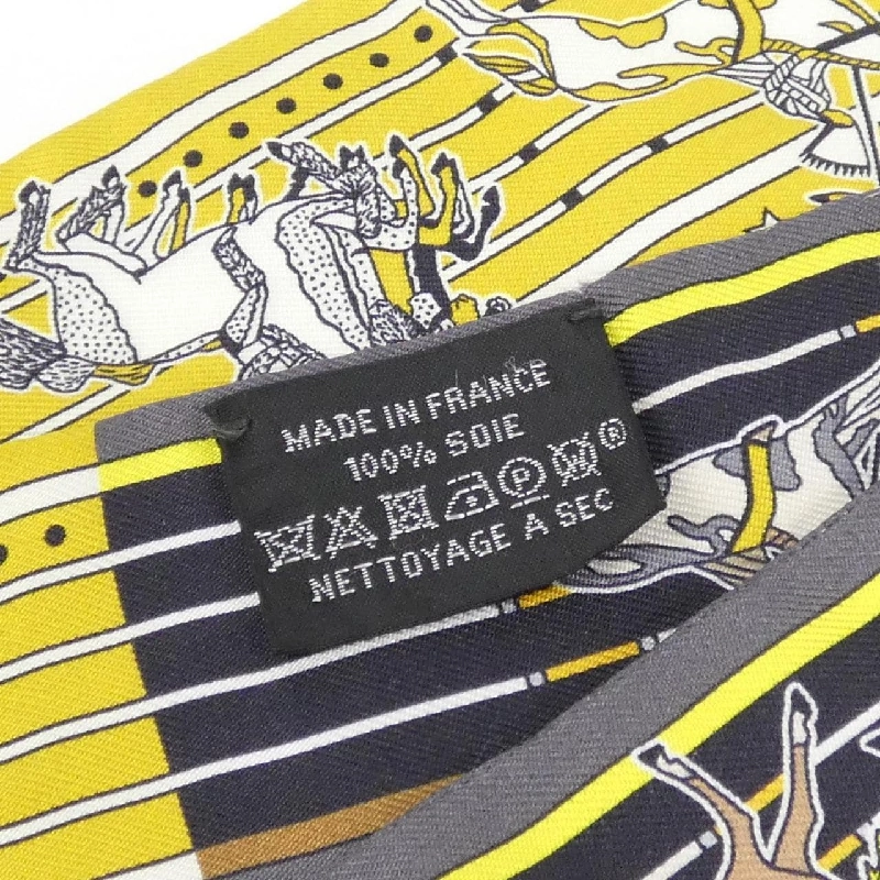 Khăn quàng cổ PANI LA SHAR PAWNEE của Hermès 063587S 623509