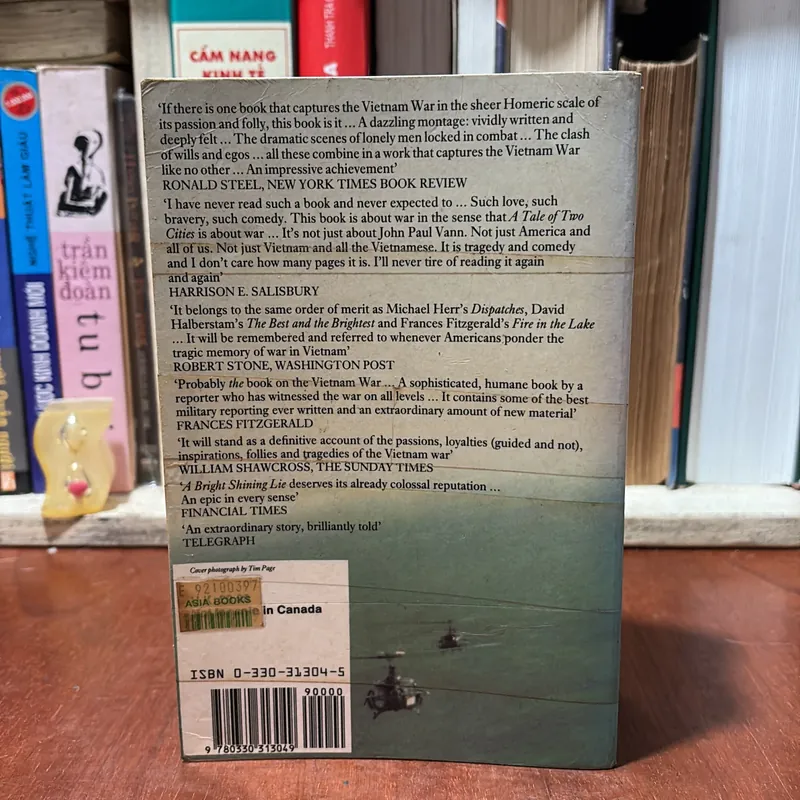 II A Bright Shining Lie _ John Paul Vann And American In Vietnam - NEIL SHEEHAN - 1989 727028