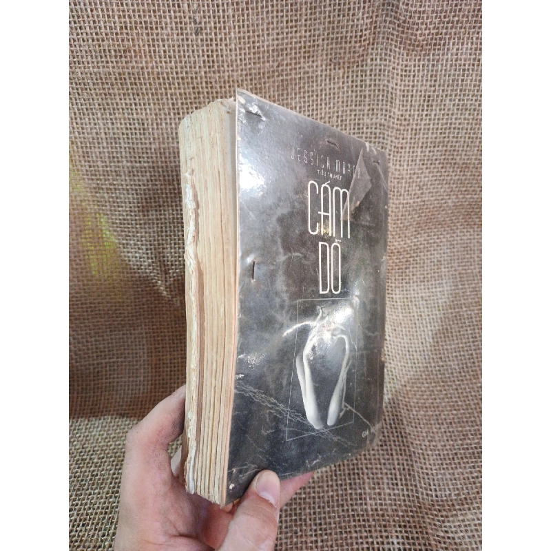 Cám dỗ - Jessica March 2001 mới 80% ố(Văn học nước ngoài) HLSC2404 1028288