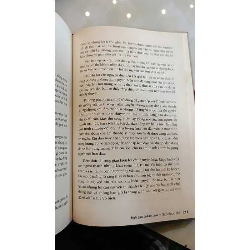 NGHĨ GIÀU VÀ LÀM GIÀU - VIỆT KHƯƠNG 740934