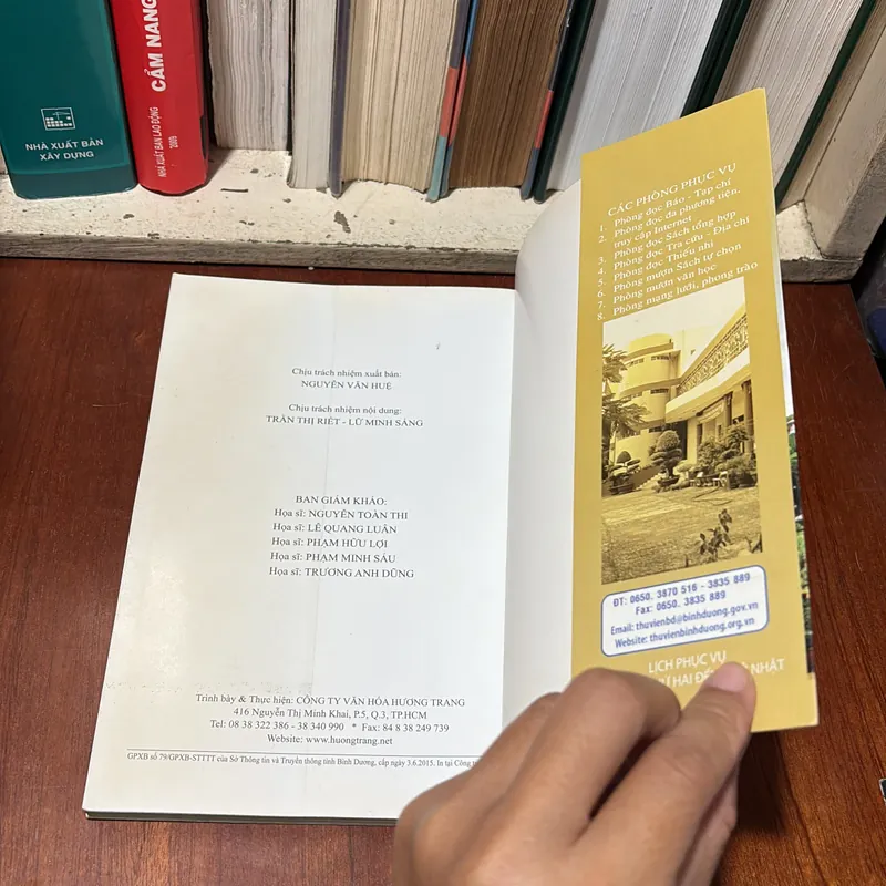 II Tranh Thiếu Nhi: Nét Cọ Tuổi Thơ _ Tập Tranh Đạt Giải Năm 2014 - 2015 719485