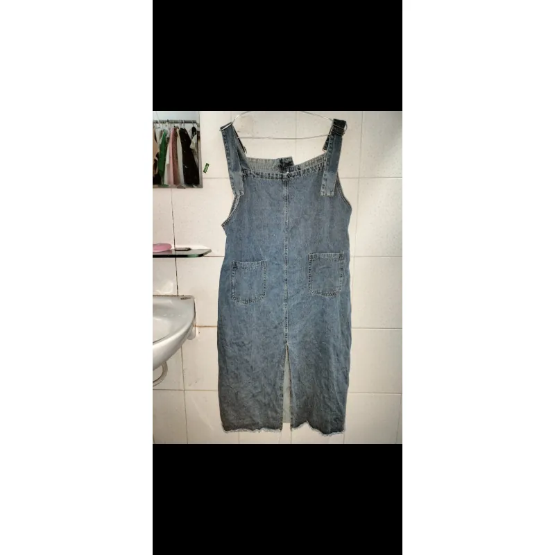 Váy yếm size L rộng chưa mặc lần nào freeship 1025728
