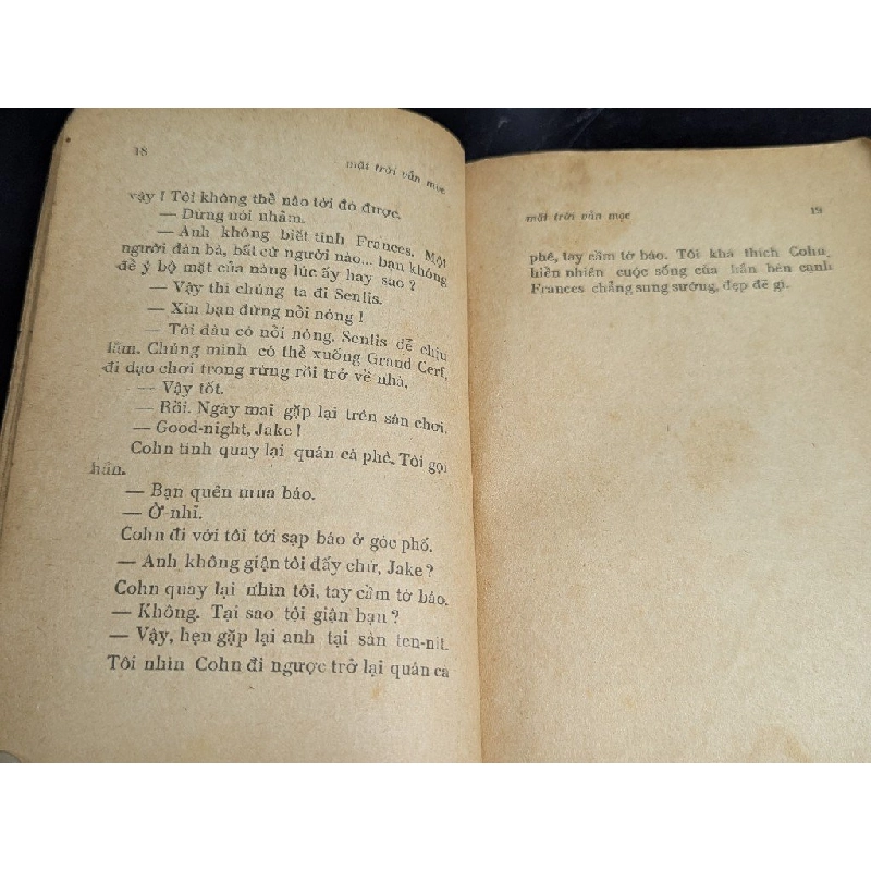 Mặt trời vẫn mọc - E.Hemingway ( bản dịch Nguyễn Quốc Trụ ) 478020