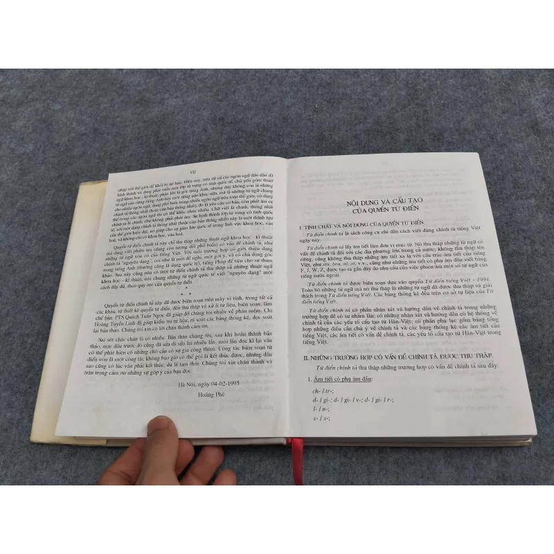 TỪ ĐIỂN CHÍNH TẢ - HOÀNG PHÊ 957502