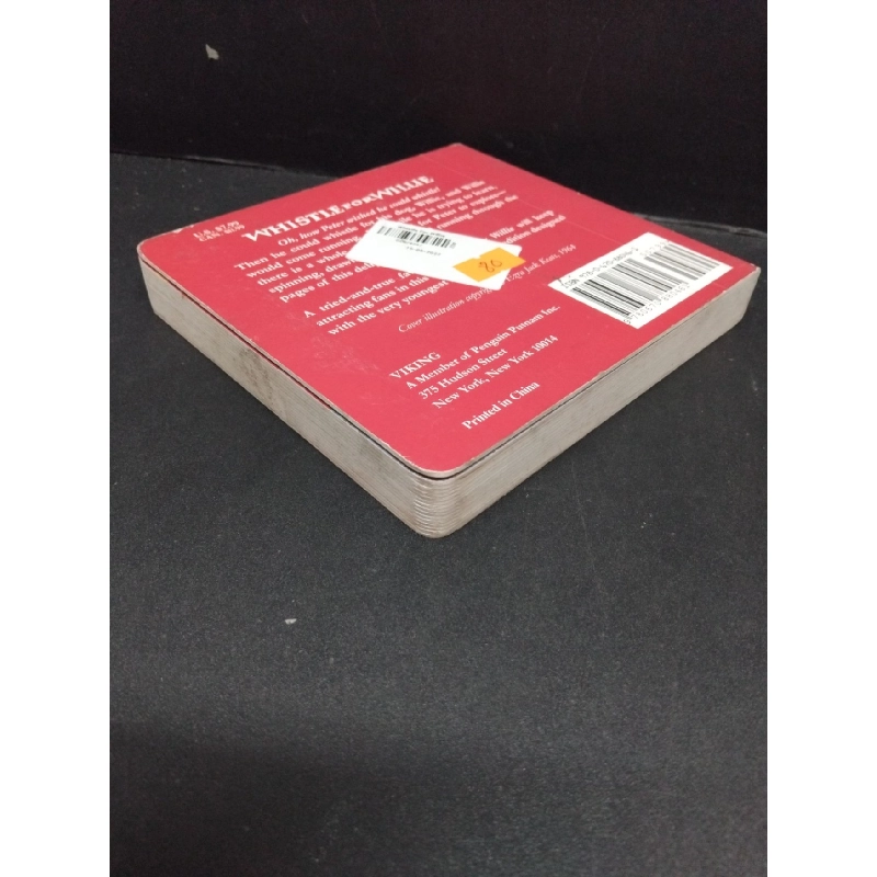 Whistle for willie mới 80% ố bẩn HCM2809 Ezra Jack Keats NGOẠI VĂN 917164