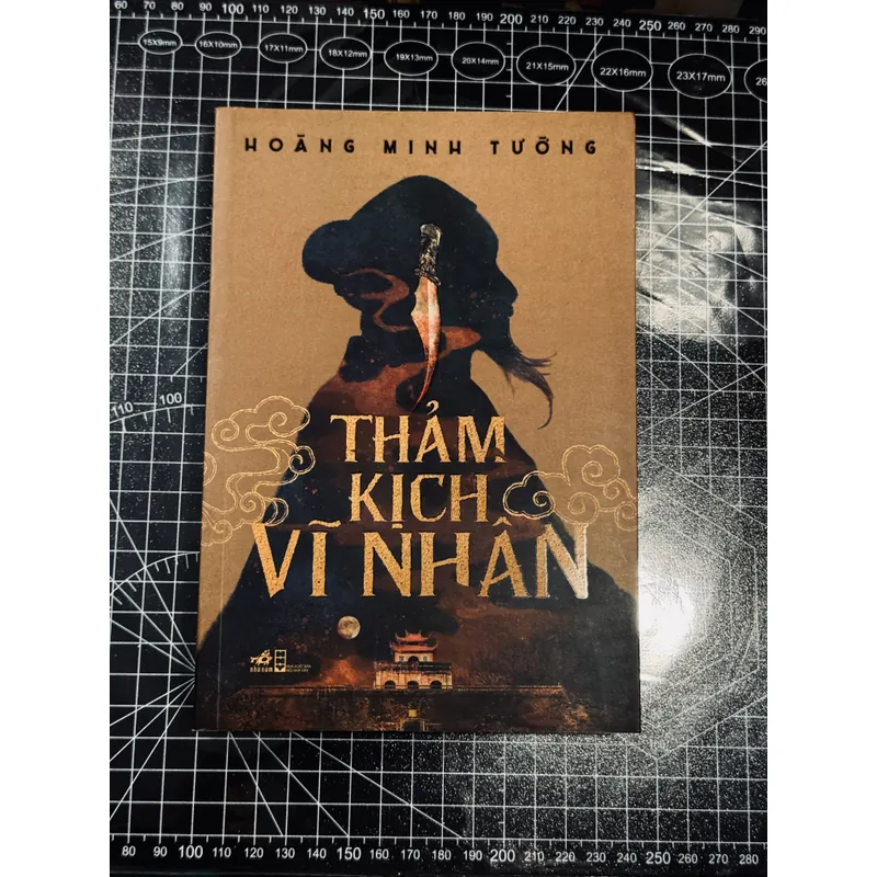 Thảm kịch vĩ nhân 693495