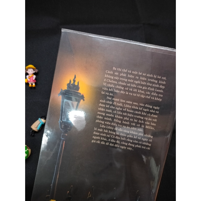 GIA ĐÌNH LẦU TRÊN - LISA JEWELL 447112