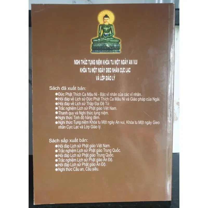 Sách Nghi Thức Tụng Niệm Khóa Tu Một Ngày An Vui - Thích Minh Bảo 680653