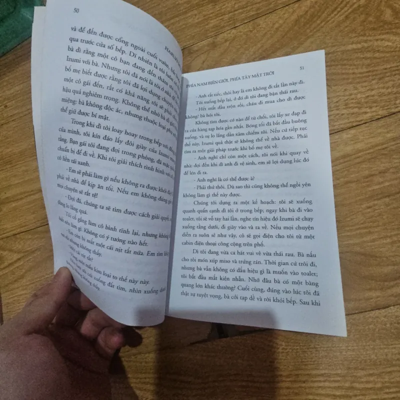 Phía nam biên giới, phía tây mặt trời
40k 758663