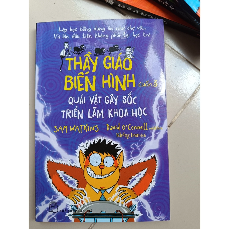 Thầy giáo biến hình  522609