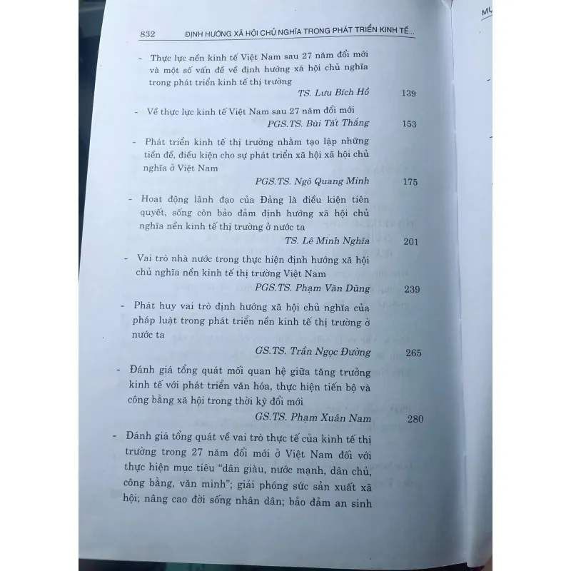 SÁCH ĐỊNH HƯỚNG XÃ HỘI CHỦ NGHĨA TRONG PHÁT TRIỂN KINH TẾ THỊ TRƯỜNG Ở VIỆT NAM 705956