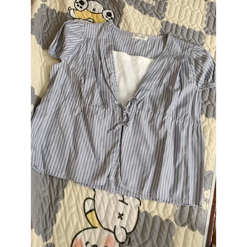 Áo Kiểu Nữ Xẻ Chữ V Hani Top Wepretty Kẻ Sọc Dáng Ôm Phong Cách tiểu thư( tặng áo quây) 937299