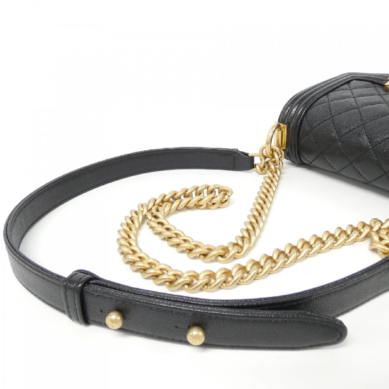 Túi xách Chanel Boy Chanel Line 67364 613558