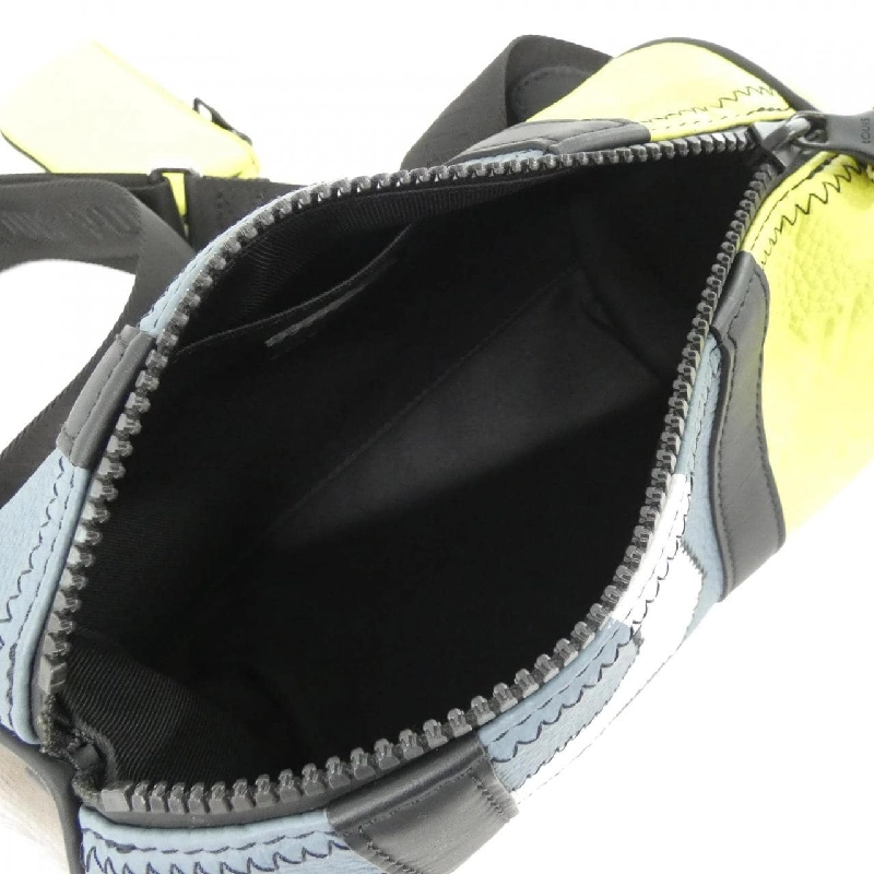 Túi đeo vai Louis Vuitton Day Break Polochon M59927 609512