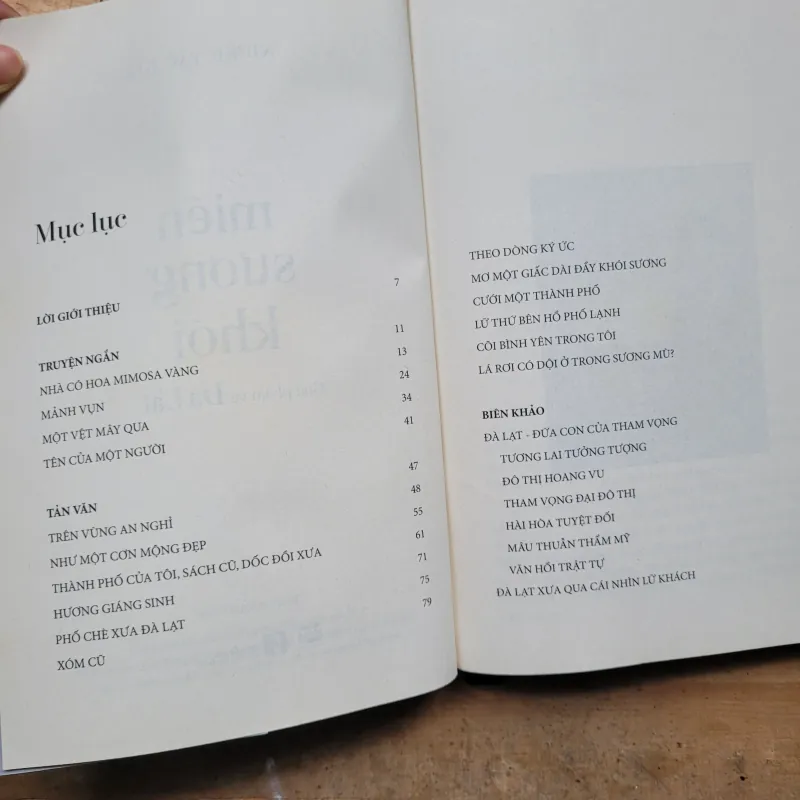 Miền sương khói - Giai phẩm về Đà Lạt 994656