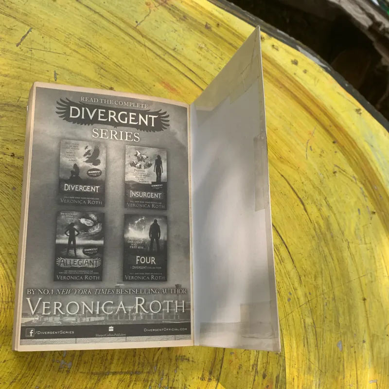 ALLEGIANT - VERONICA ROTH 762317