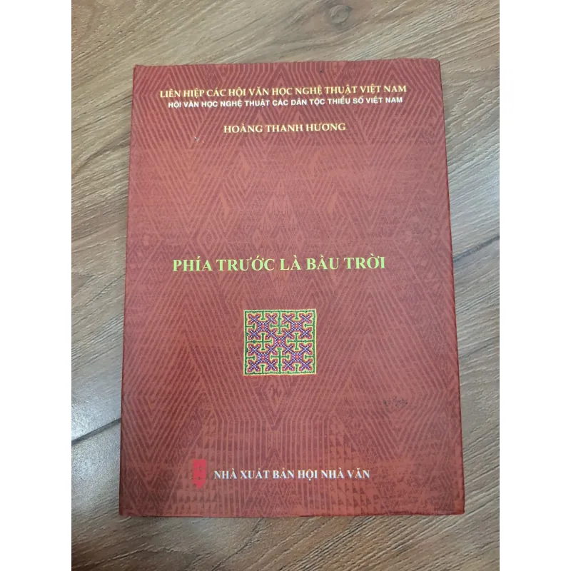 Phía trước là bầu trời - Hoàng Thanh Hương - Thơ/Truyện ngắn 759837