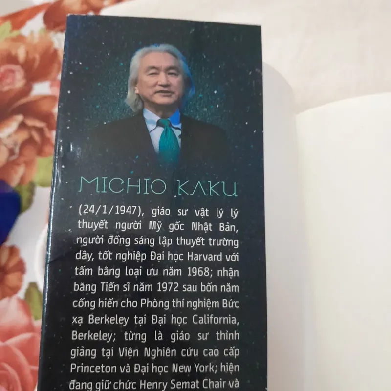 Các Thế Giới Song Song. Michio Kaku 600332