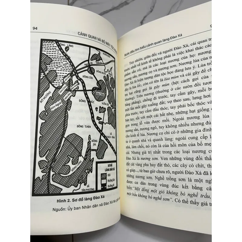 Cảnh quan và bộ mặt tộc người - Nguyễn Từ Chi (Chủ biên) 998902