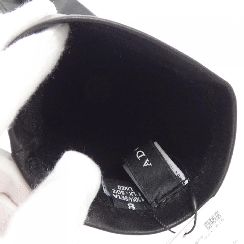 GĂNG TAY ADORE - Hàng hiệu Authentic 832952